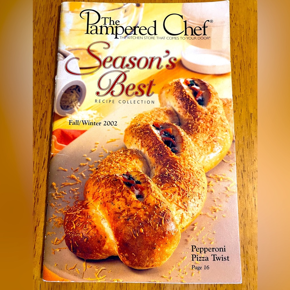 The Pampered Chef Season’s Best Recipe Collection Fall/Winter 2002 Cookbook